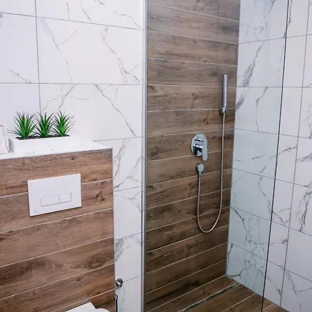 Pool Lena - Lux 5 * Vrdnik