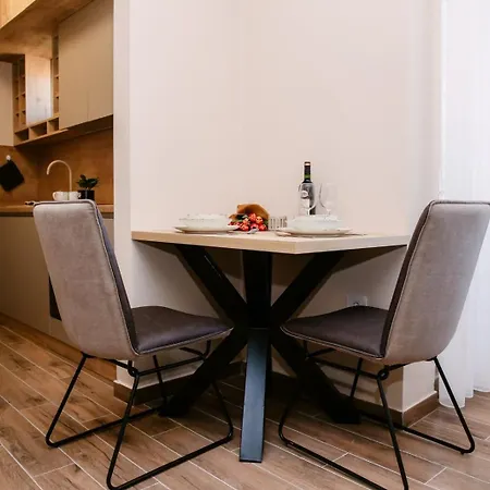 Apartment Lux Apartman 5- Vila Lena *
