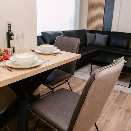 Lux Apartman 5- Vila Lena